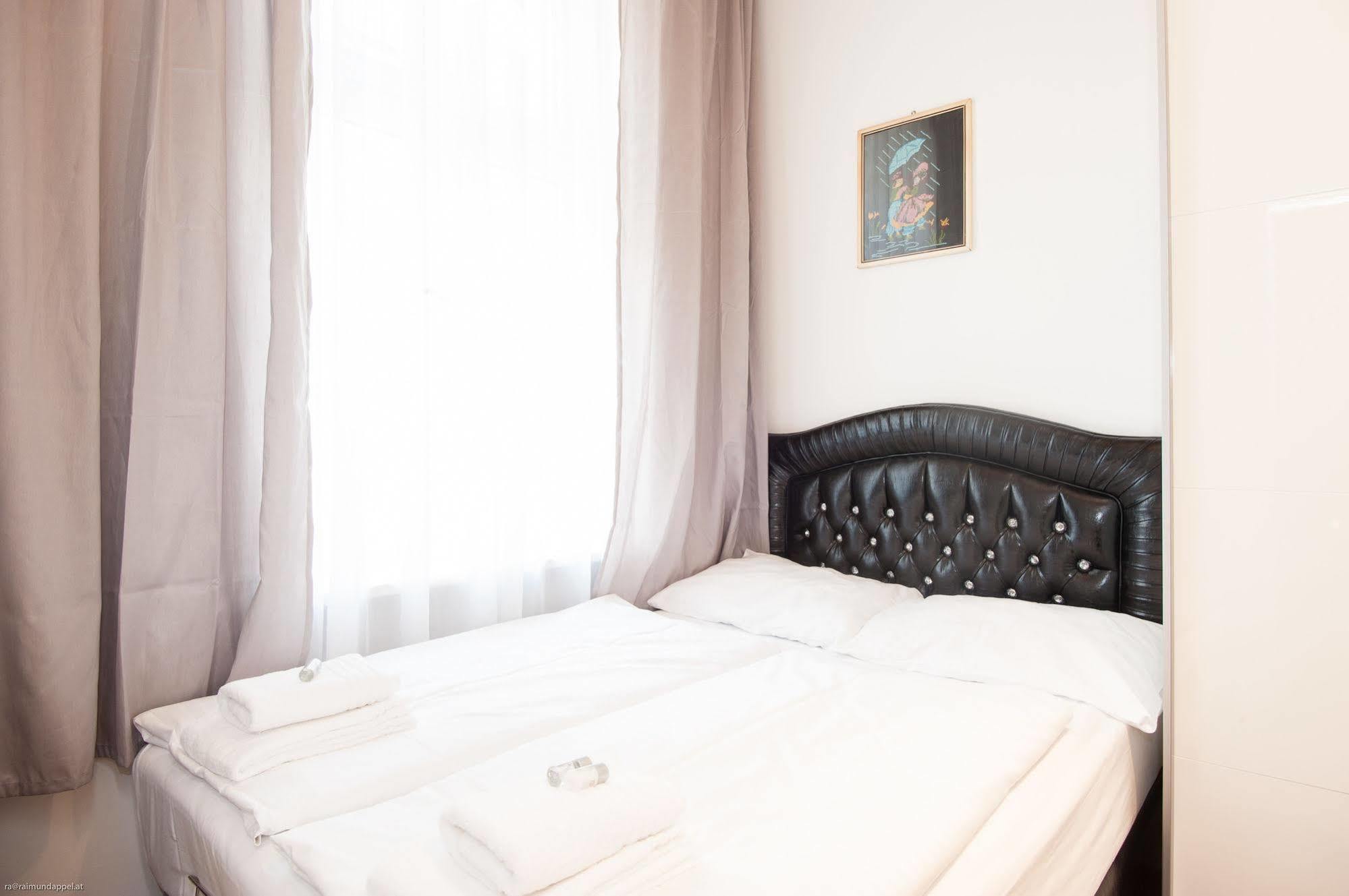 Royal Resort Apartments Urania Vienna Luaran gambar